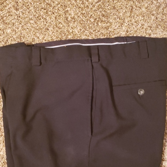 *FINAL PRICE* Men's Haggar Clothing Black Dress Pants - Picture 2 of 3